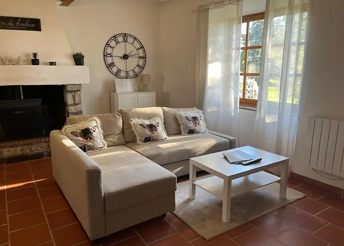 Domaine Saladry Feriehus *